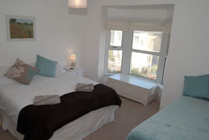 Regatta Cottage - Bedroom